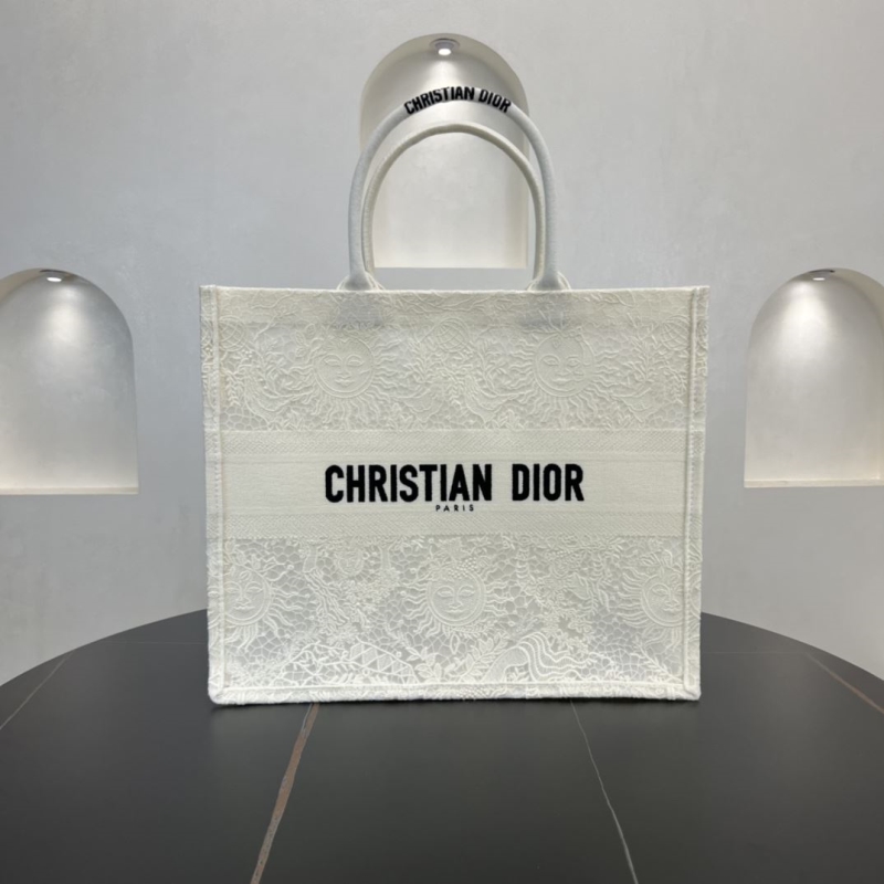 Dior Shopping Bags